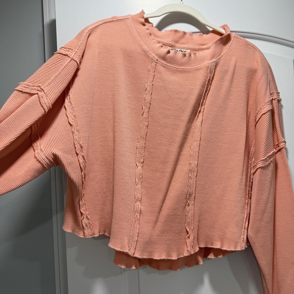Free People Oversized Thermal Tee T-Shirt in Peach Size Small EUC